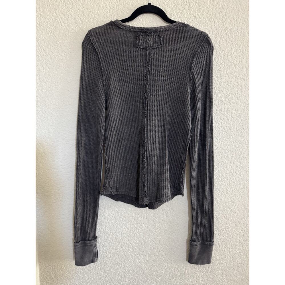 We The Free People Gray Waffle Knit Thermal Long Sleeve Medium Top #NE163 - Picture 8 of 15
